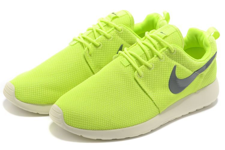 nike roshe run femme fluo