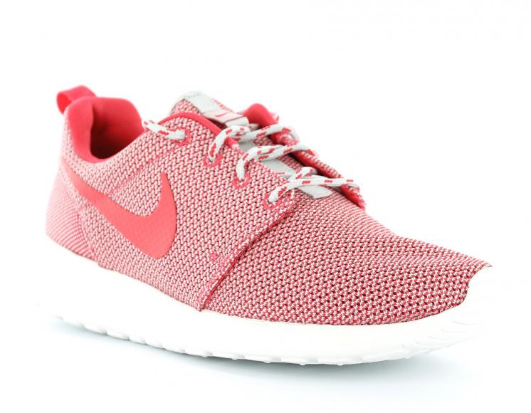 nike roshe run corail pas cher