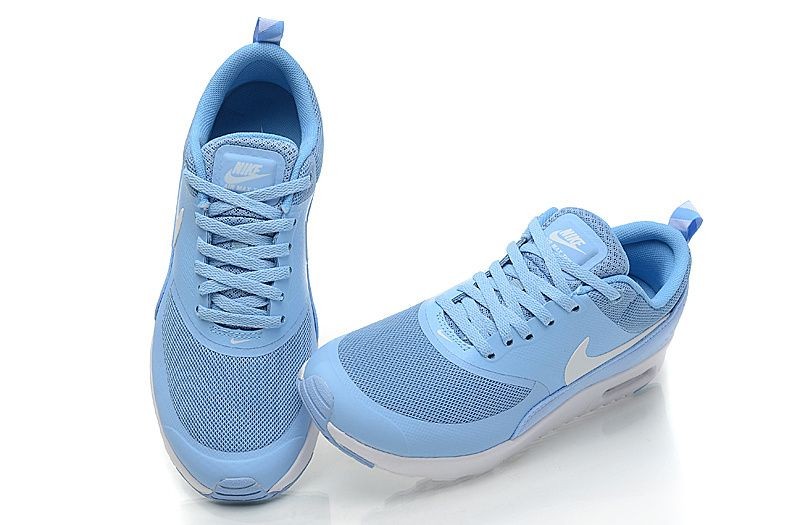 chaussure nike bleu ciel